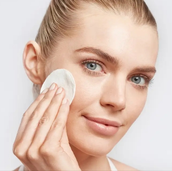 Elemis Superfood Fruit Vinegar Liquid Glow Radiance Facial Toner, 50ml, New - Picture 3 of 3